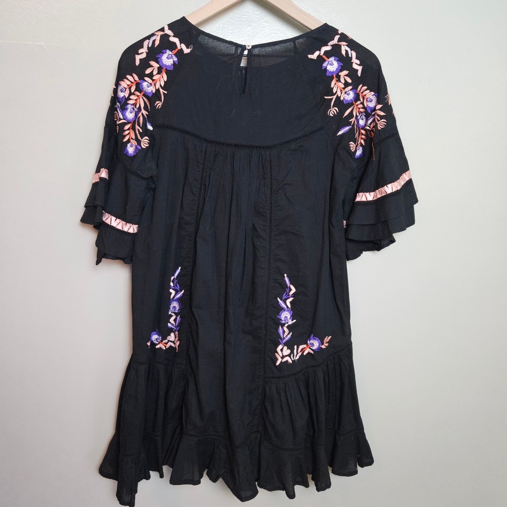 Free People Pavlo Embroidered Babydoll Mini Dress Tunic Sz S Black Ruffle - Picture 10 of 13